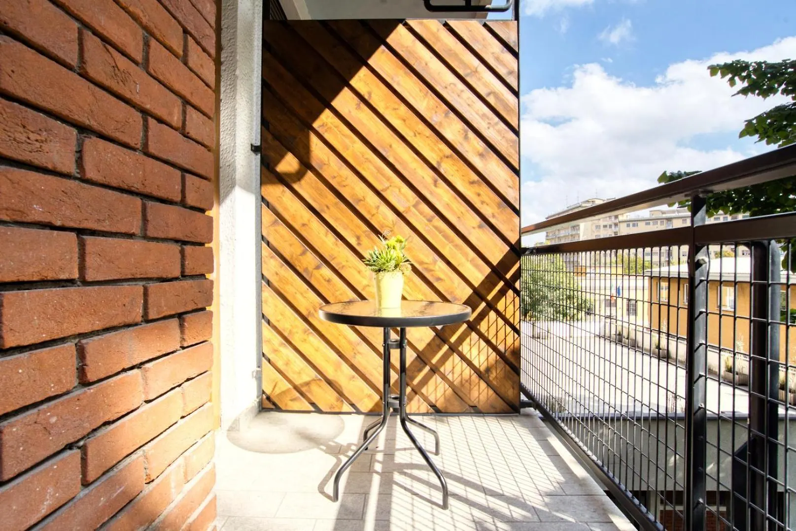 Italianflat - Elegant Suites With Balcony In Navigli Milán Italia