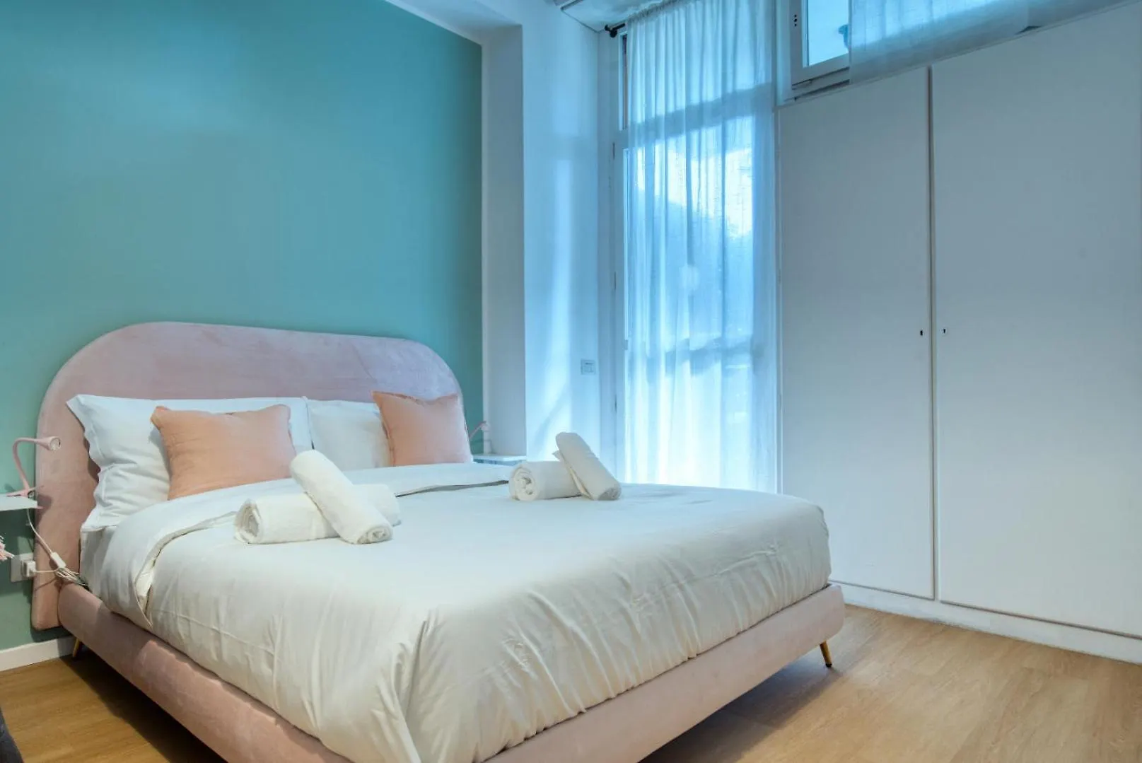 Italianflat - Elegant Suites With Balcony In Navigli Milán Pensión