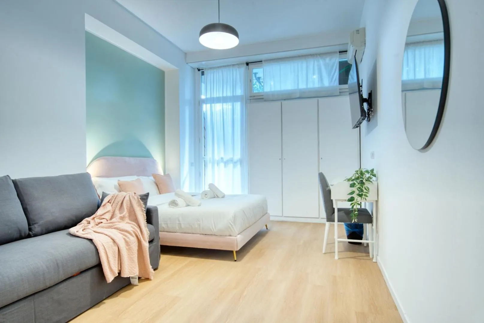 Italianflat - Elegant Suites With Balcony In Navigli Milán Pensión