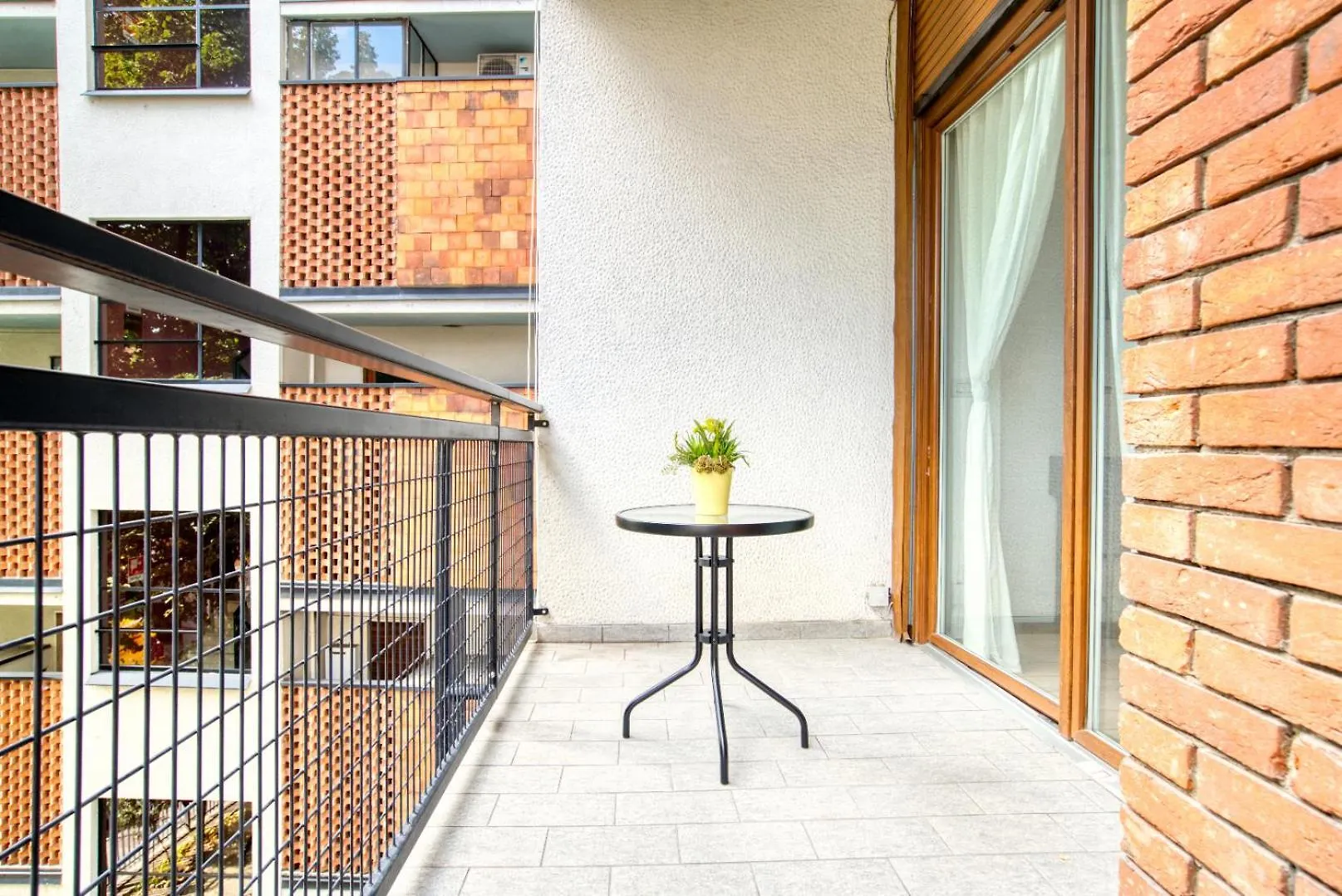 Italianflat - Elegant Suites With Balcony In Navigli Milán Pensión