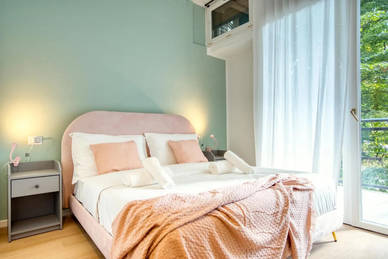 Italianflat - Elegant Suites With Balcony In Navigli Milán
