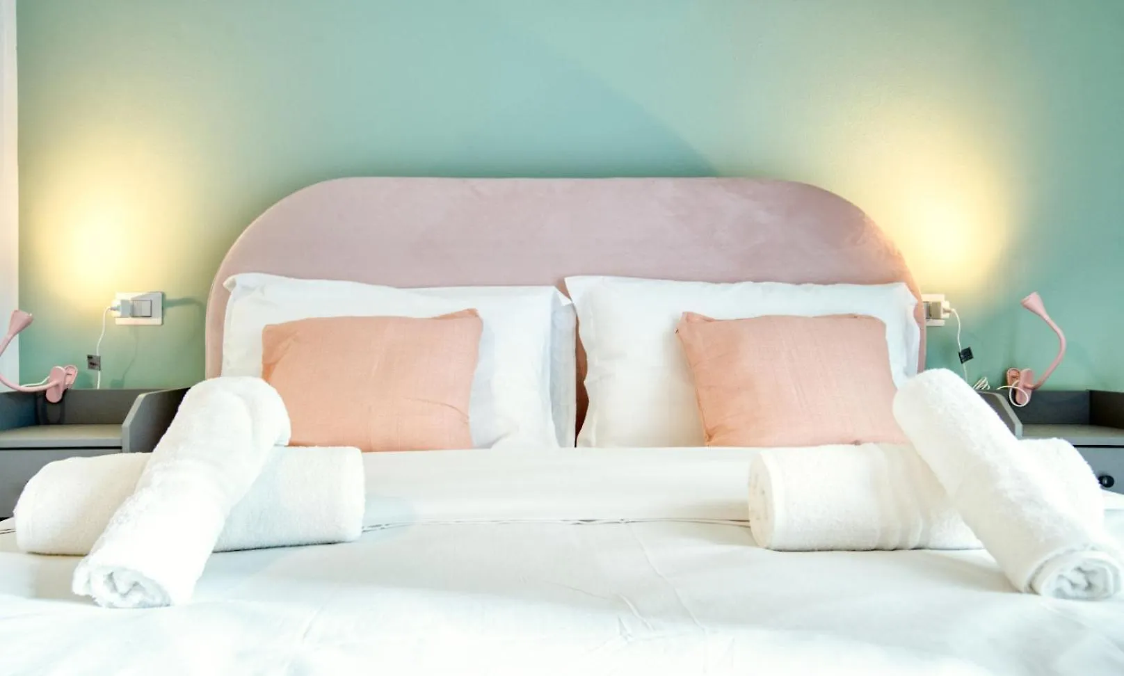 Penzion Italianflat - Elegant Suites With Balcony In Navigli Milán Itálie