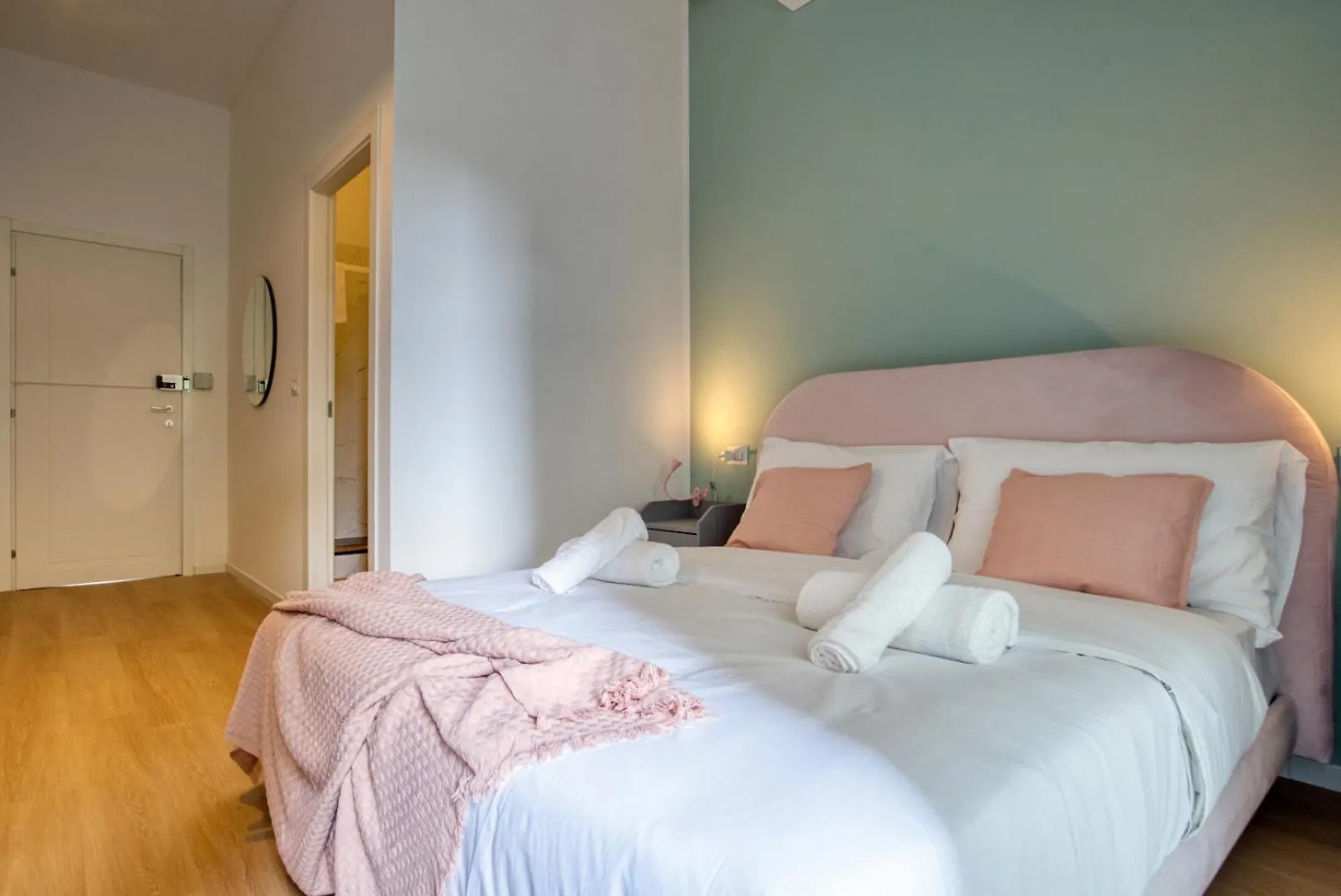 Italianflat - Elegant Suites With Balcony In Navigli Milán 0*,  Italia