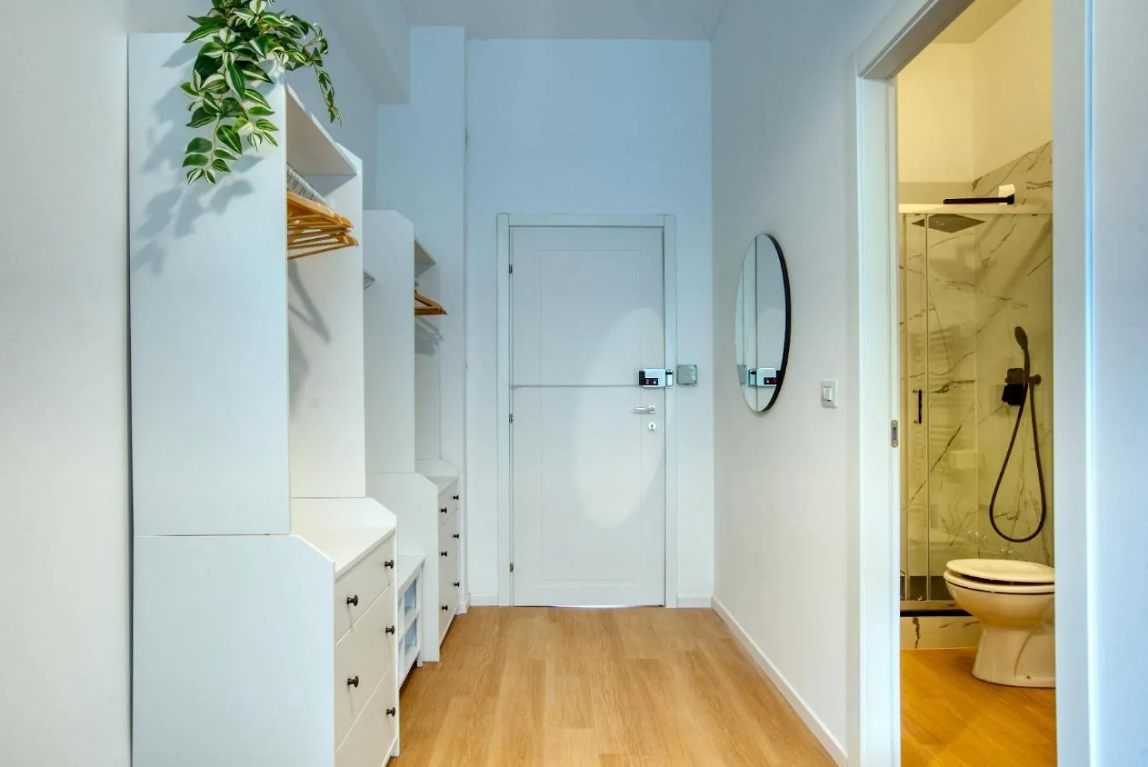 Italianflat - Elegant Suites With Balcony In Navigli Milán